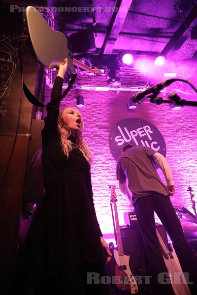 SOFTCULT - 2023-04-20 - PARIS - Supersonic - Mercedes Arn-Horn